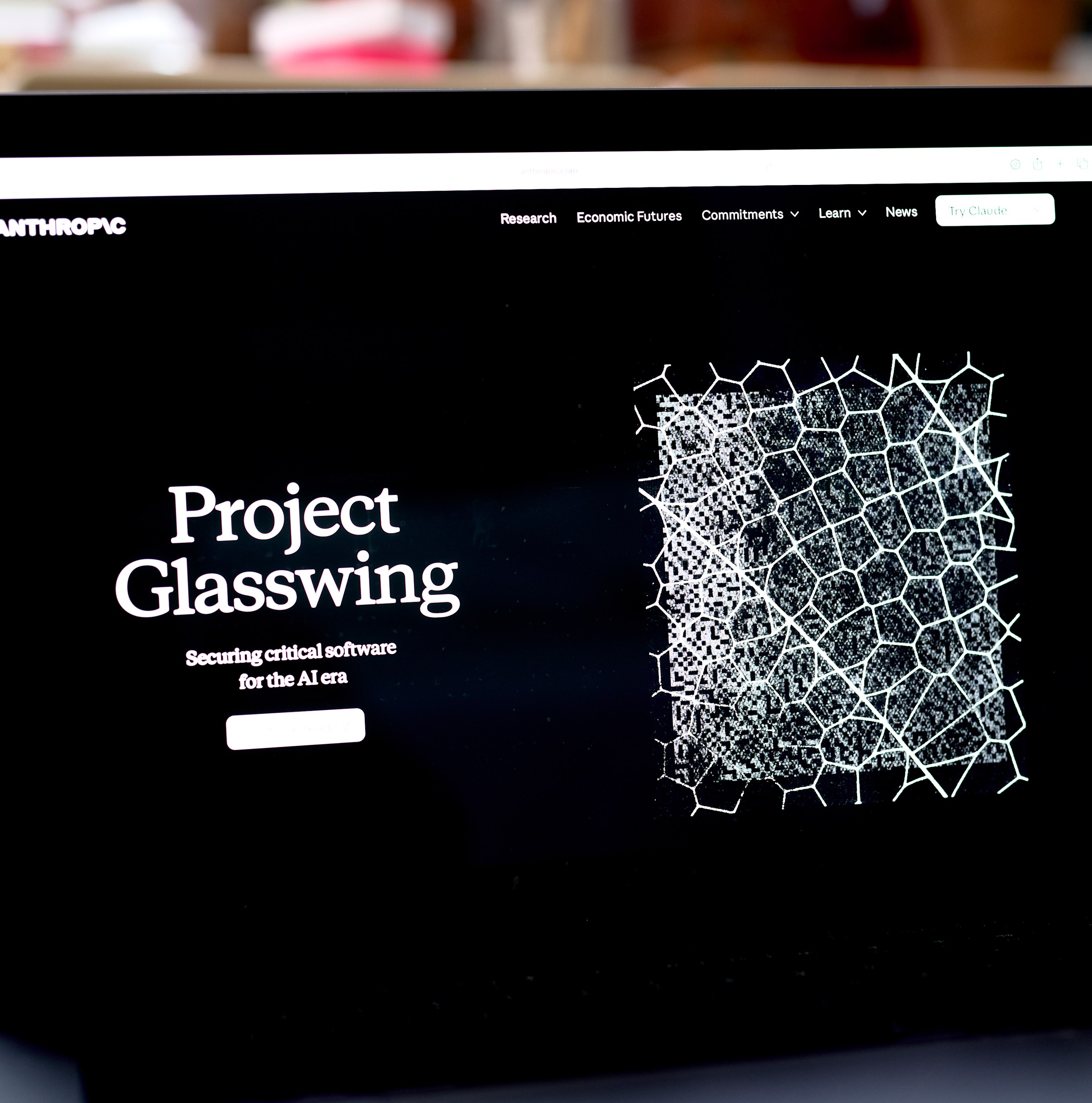 @AnthropicAI: Mở rộng Project Glasswing, cấp quyền truy cập Claude Mythos Preview cho hơn 150 tổ chức toàn cầu
